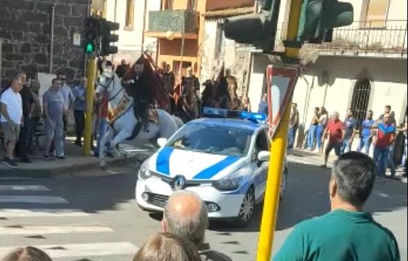 Paulilatino, un po’ di galoppo e scatta la denuncia per otto cavalieri