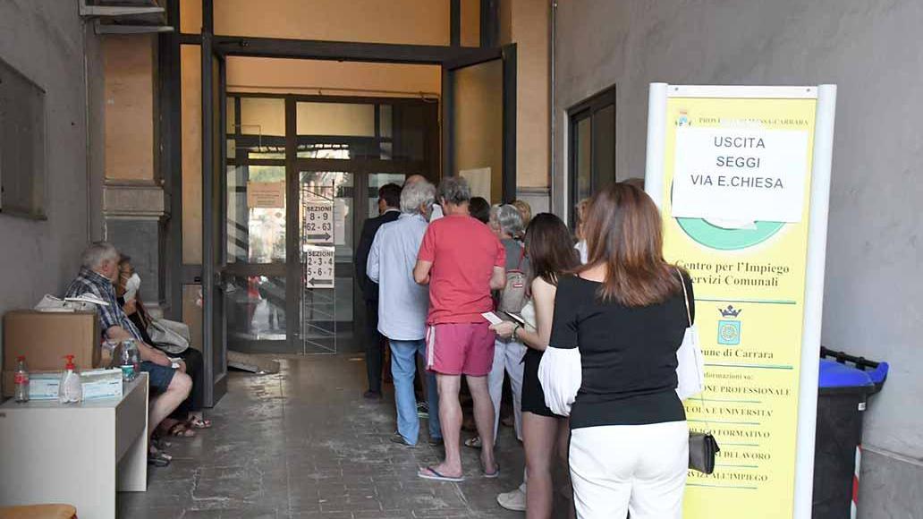 Elezioni, a Carrara crolla l'affluenza: è sotto al 50%