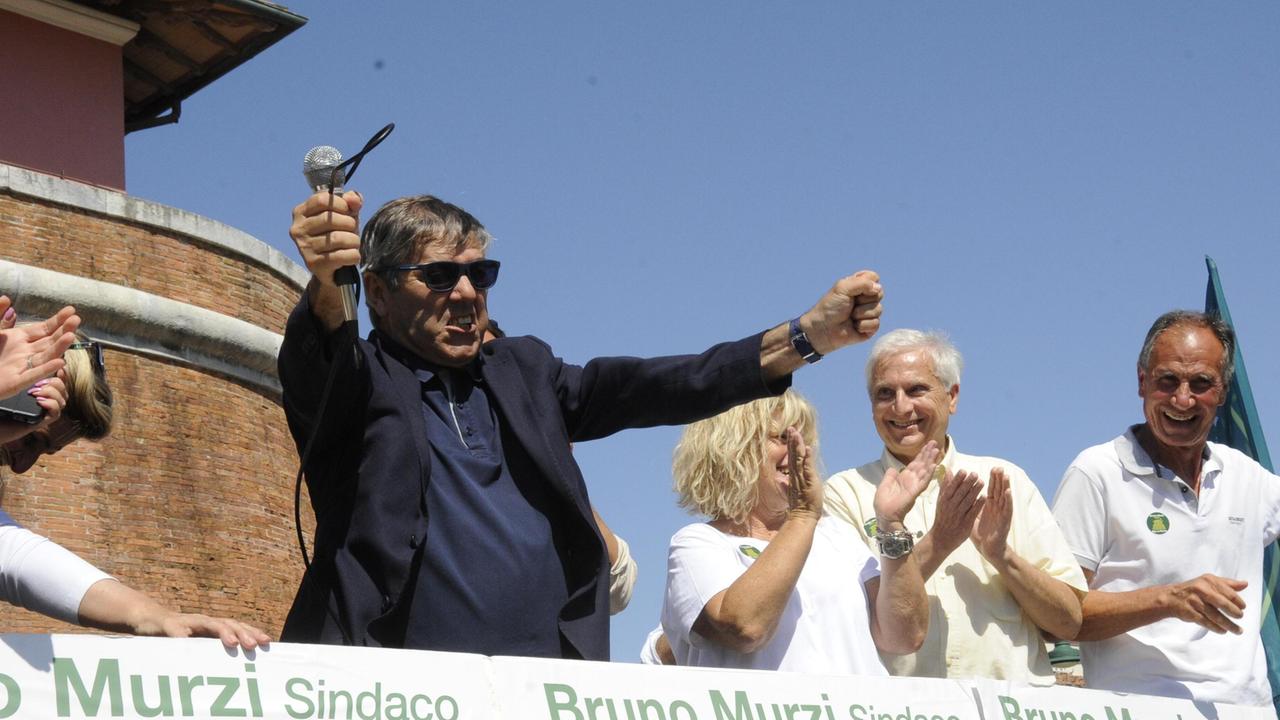 Forte dei Marmi, Bruno Murzi confermato sindaco: battuti Buratti e Alaimo - Video