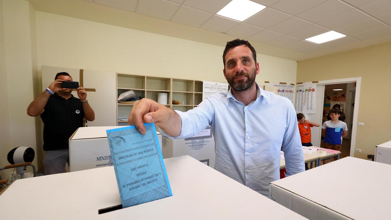 Pistoia, il sindaco Tomasi trionfa al primo turno con il 51,49%. I dati definitivi