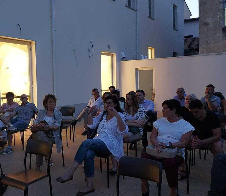 L’assemblea di lunedì sera al centro Le Mantellate a Pontedera