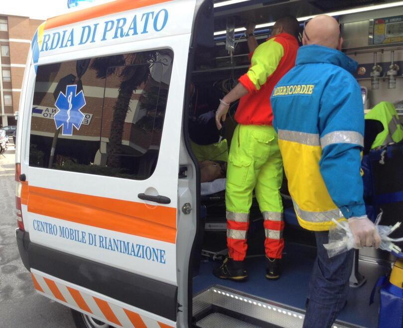 In via delle Colombaie è intervenuta a Misericordia di Prato (foto d’archivio)