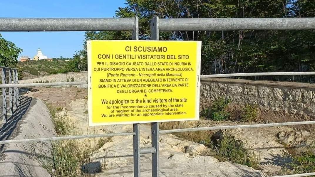 Ponte romano a Porto Torres, per i turisti le scuse scritte da un