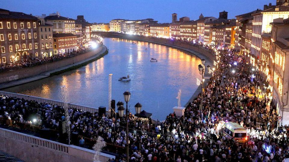 Le centomila fiammelle, a Pisa la Luminara di San Ranieri