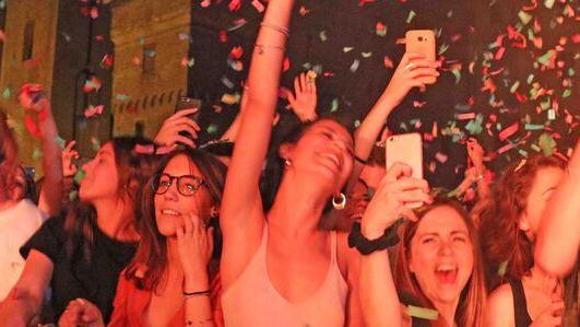 È tempo di Ferrara Sotto le Stelle. La musica si ascolta lungo il fiume