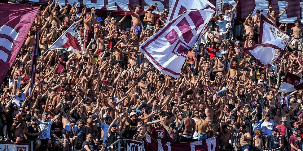 Calore La Curva Nord cuore del tifo amaranto