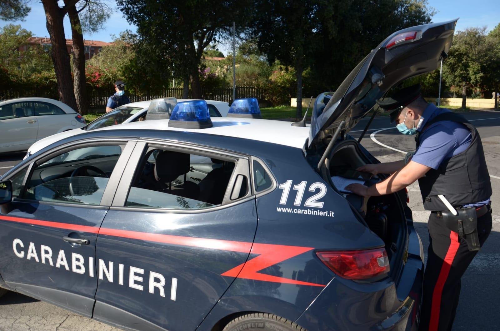 Domusnovas, entra in chiesa e ruba monili e soldi: arrestato