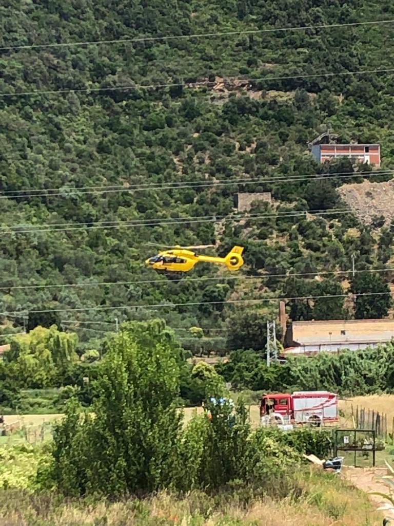 Cade con il parapendio per un problema alla vela: gravissimo ragazzo di 28 anni
