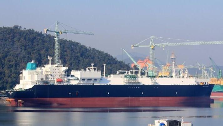 Rigassificatore di Piombino, l'entrata in funzione prevista per maggio 2023