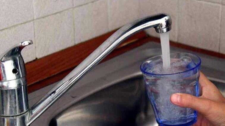 Hera per ora rassicura: nel Ferrarese acqua garantita. «Ma non sprecatela»
