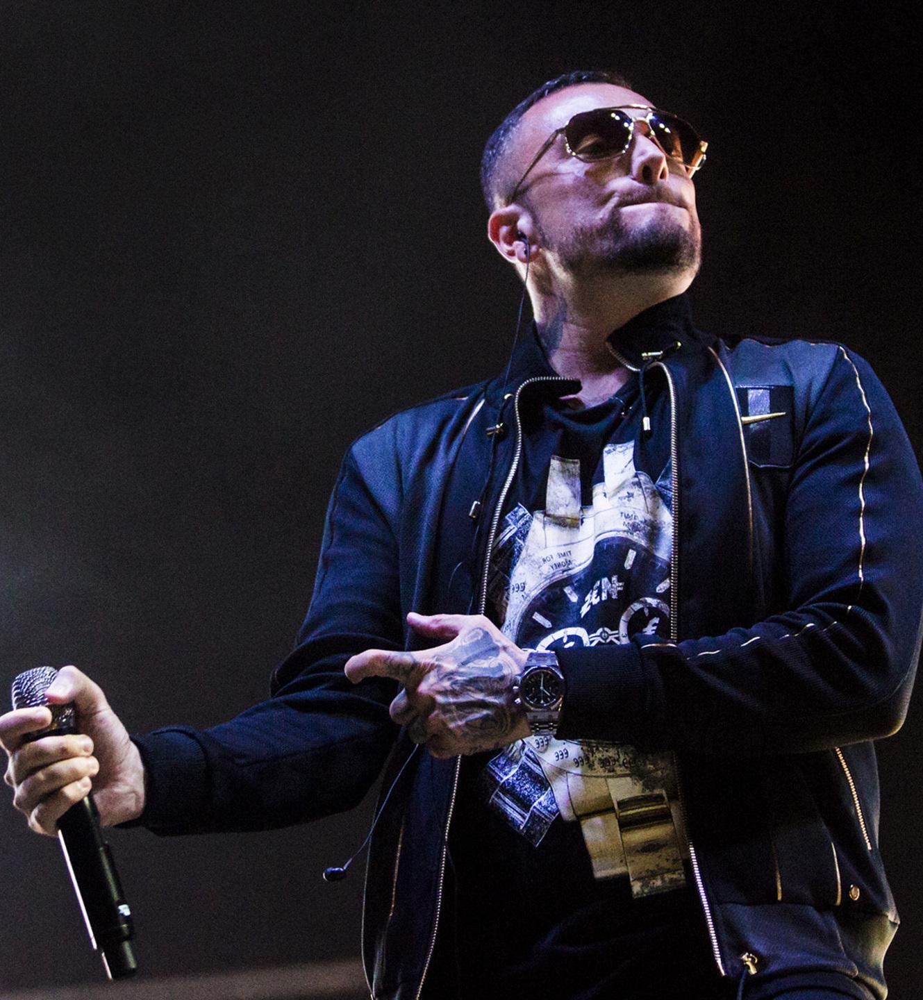 Il rap di Gué dà il via all’estate di Alghero 