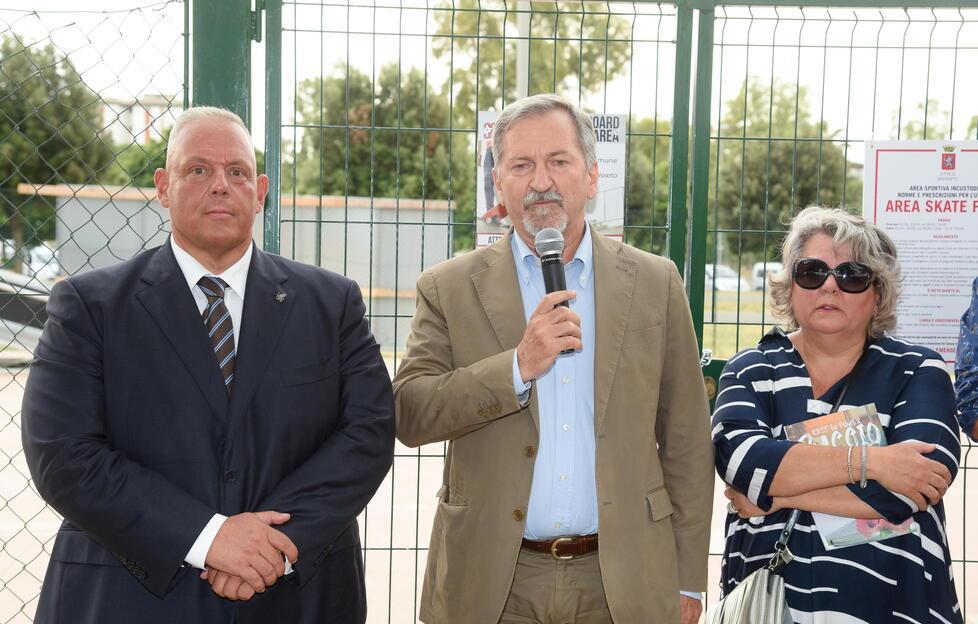 ll sindaco Antonfrancesco Vivarelli Colonna con Gabriele Baccetti e Silvia Rossi
