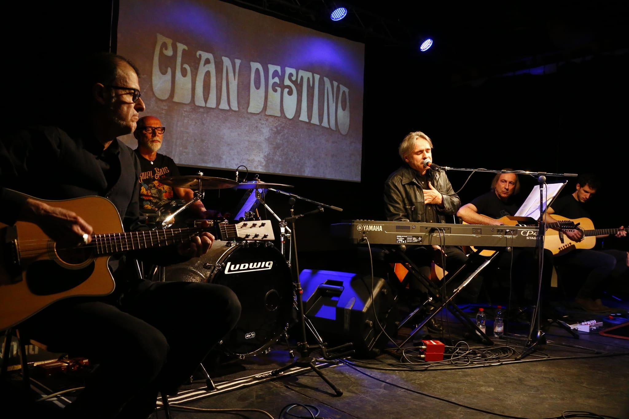 I Clan Destino per Ghezzi a Correggio