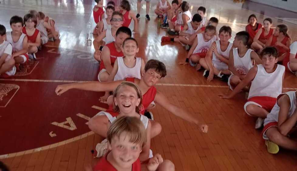 Il Don Bosco festeggia i suoi 130 minicestisti 