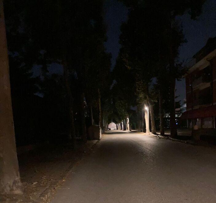 Fiorano In via Verdi manca l’illuminazione «E si cade a causa delle buche» 