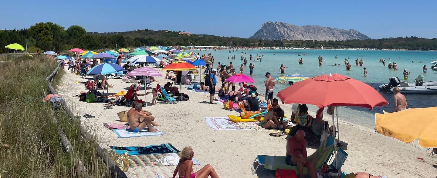 San Teodoro, è l’ultimo week end libero: Brandinchi presa d’assalto 