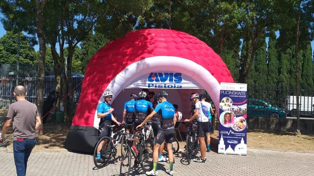 Pistoia, tragedia alla granfondo: muore ciclista di 47 anni