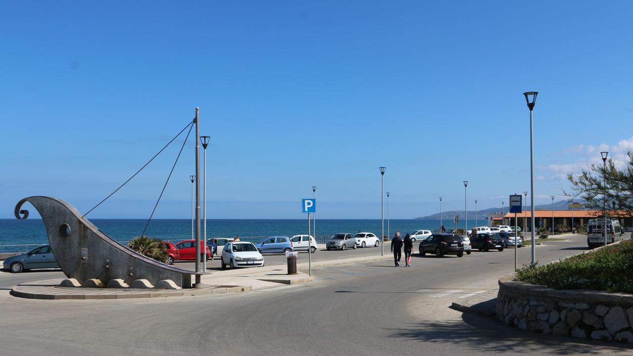 Sorso, malore in spiaggia: muore un 59enne