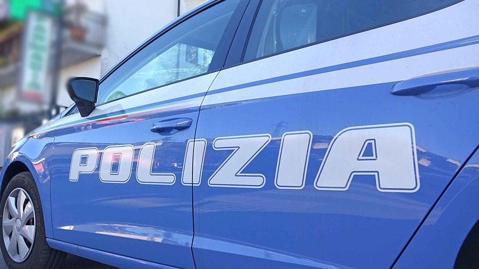 Montecatini, violenta la vicina dopo il compleanno: arrestato dalla polizia