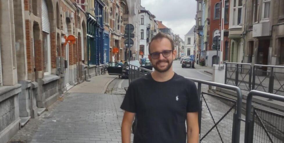 Ingegnere pratese di 32 anni si licenzia e va a lavorare in Belgio: «Niente cartellino, ma obiettivi»