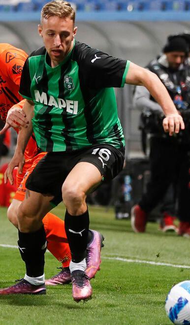 Sassuolo. Frattesi “vuole” la Roma e Traorè piace al Leeds 