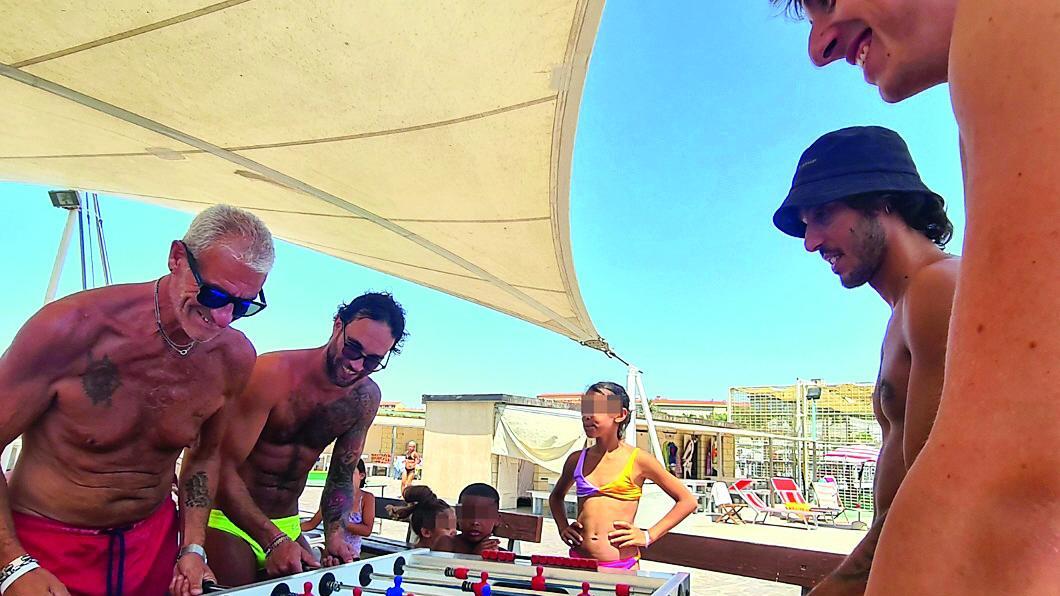 Addio biliardino: per la legge è come il gioco d'azzardo e i bagni lo tolgono