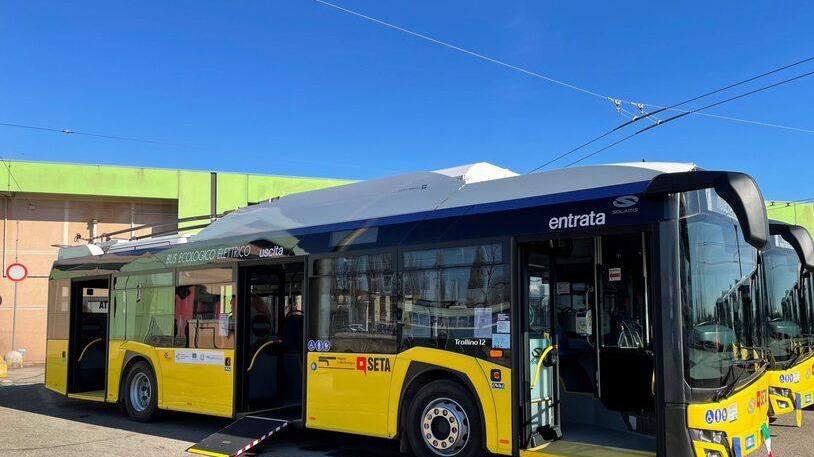 Modena Sul bus senza biglietto, dà le generalità di un conoscente: condannato a 8 mesi