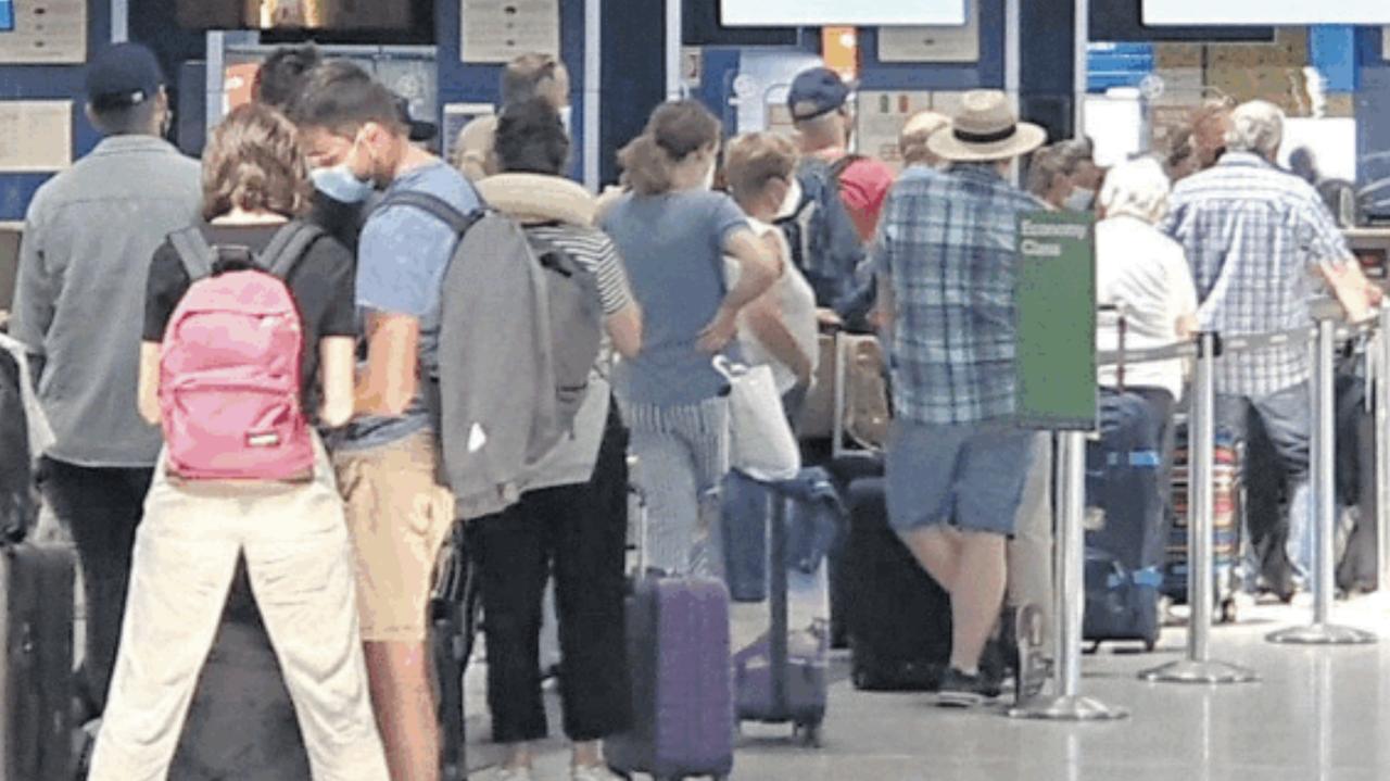 L'isola del turista fantasma: "spariti" 6 vacanzieri su 10