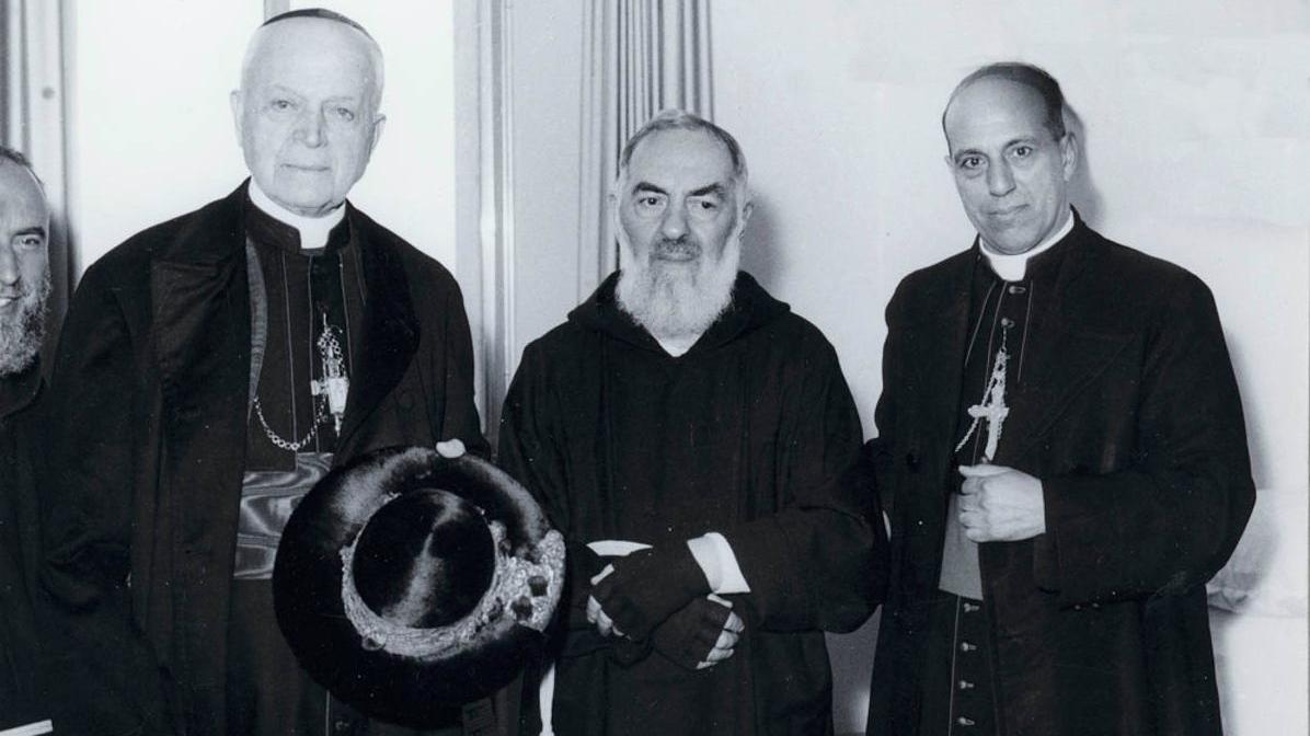 Monsignor Paolo Carta e la santità di Padre Pio