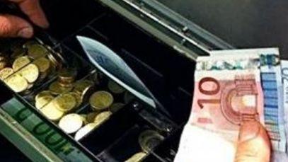 Pisa, ex calciatore accusato di dodici furti