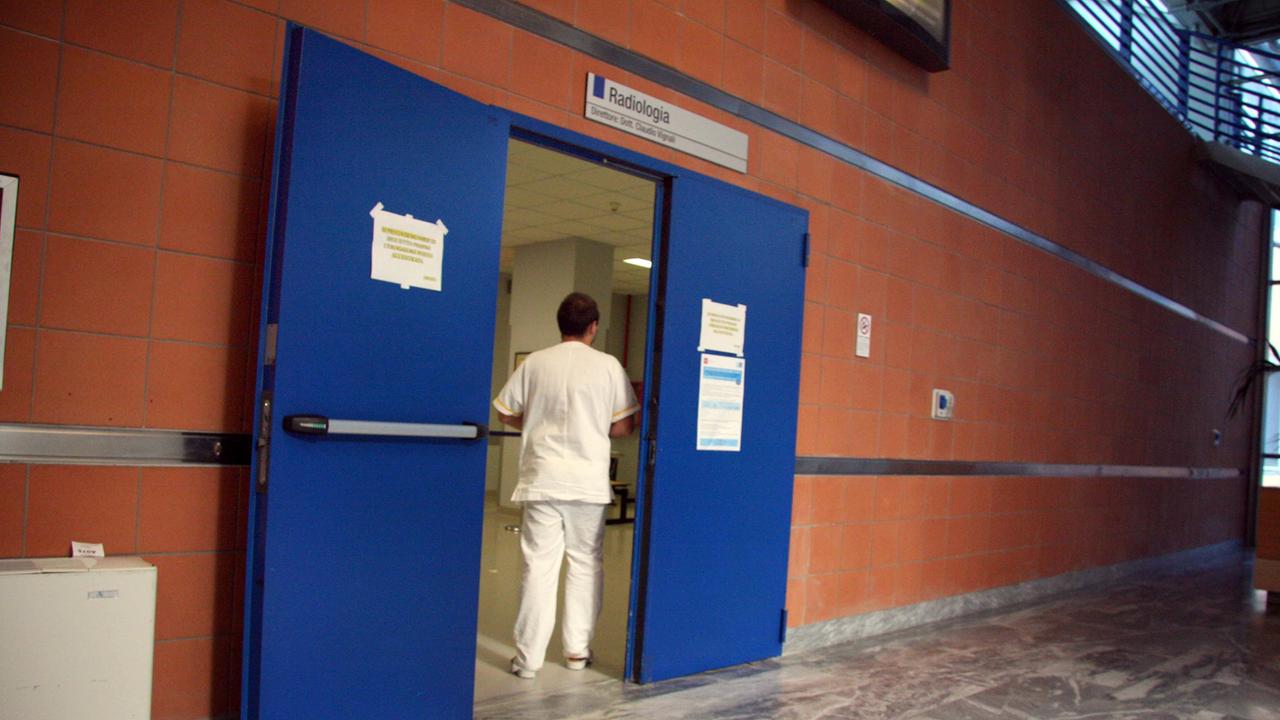 L’ingresso del reparto di radiologia al Versilia