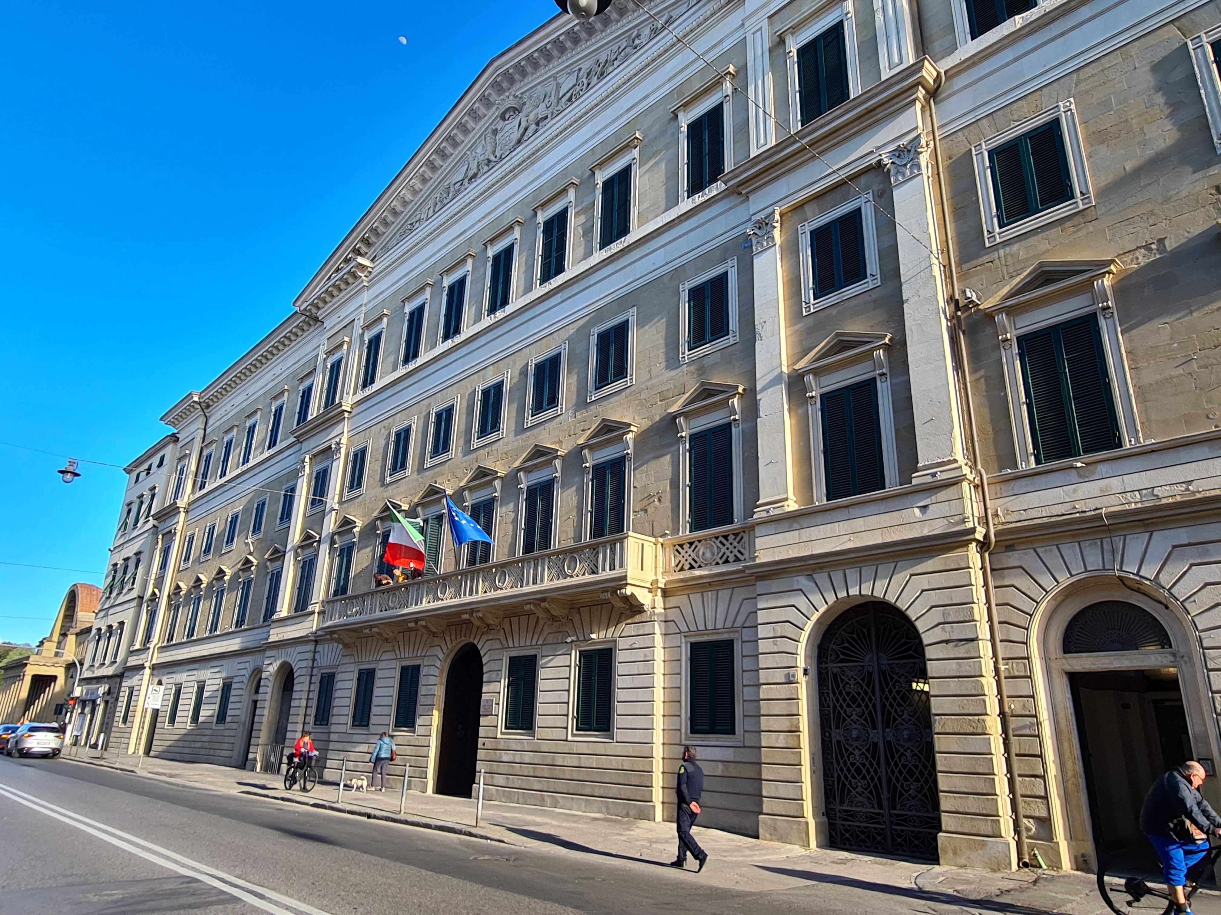 Il tribunale di Livorno dove si consuma la lite