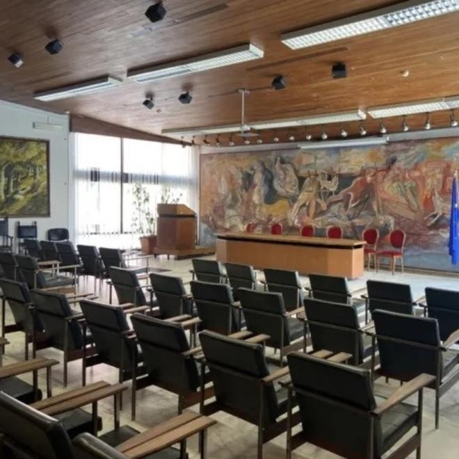 Faccia a faccia in Comune tra i due candidati promosso dal Tirreno 