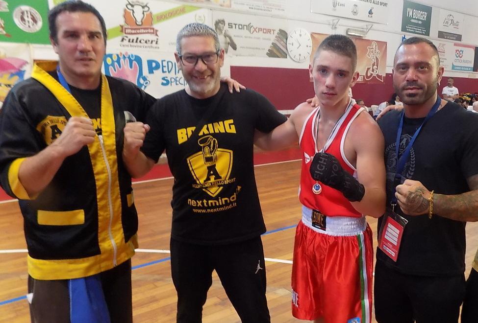 Pugni, spettacolo e tanti applausi. Al Palacosmelli il galà della boxe 