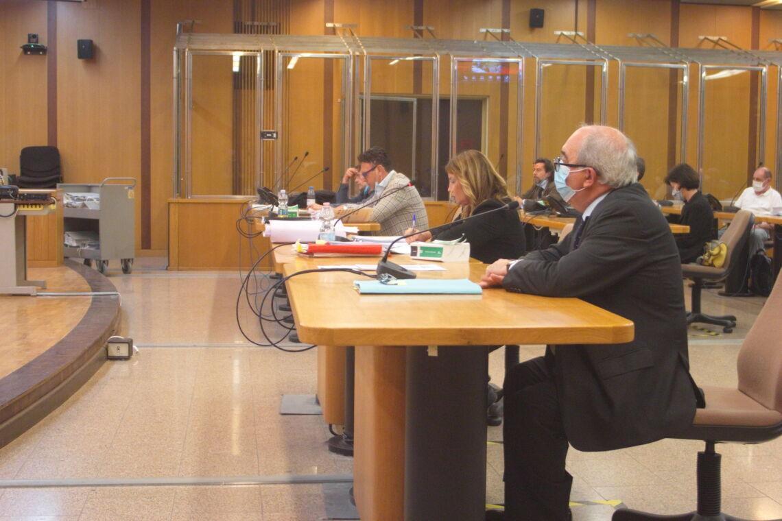 Un'udienza della Corte d'assise di Ravenna sull'omicidio Minguzzi