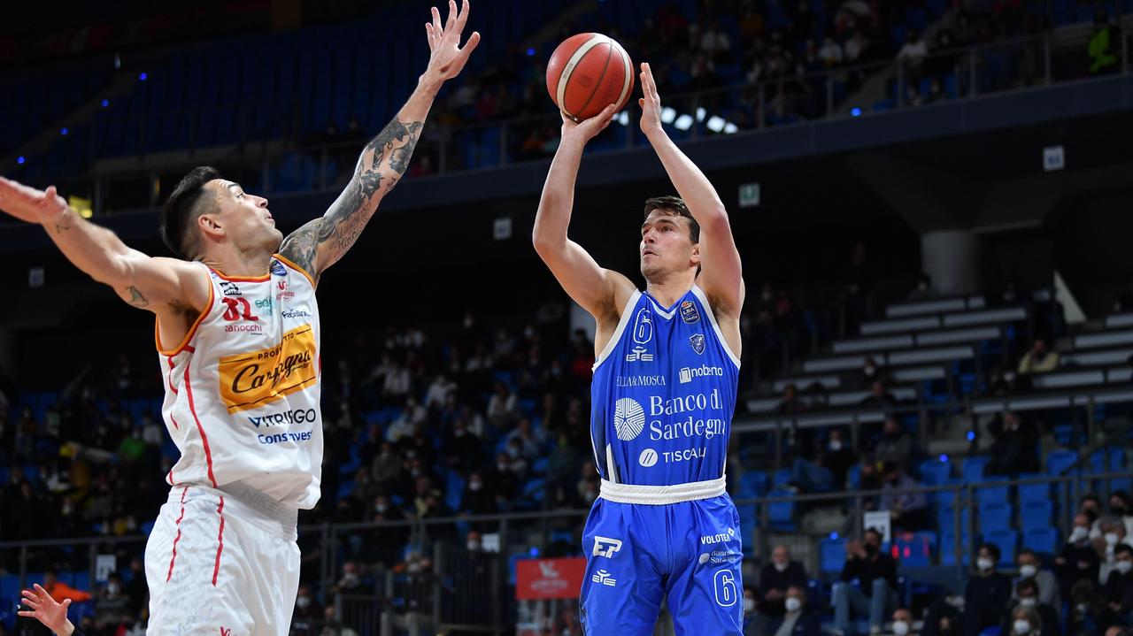 Basket, Filip Kruslin firma per un altro anno 