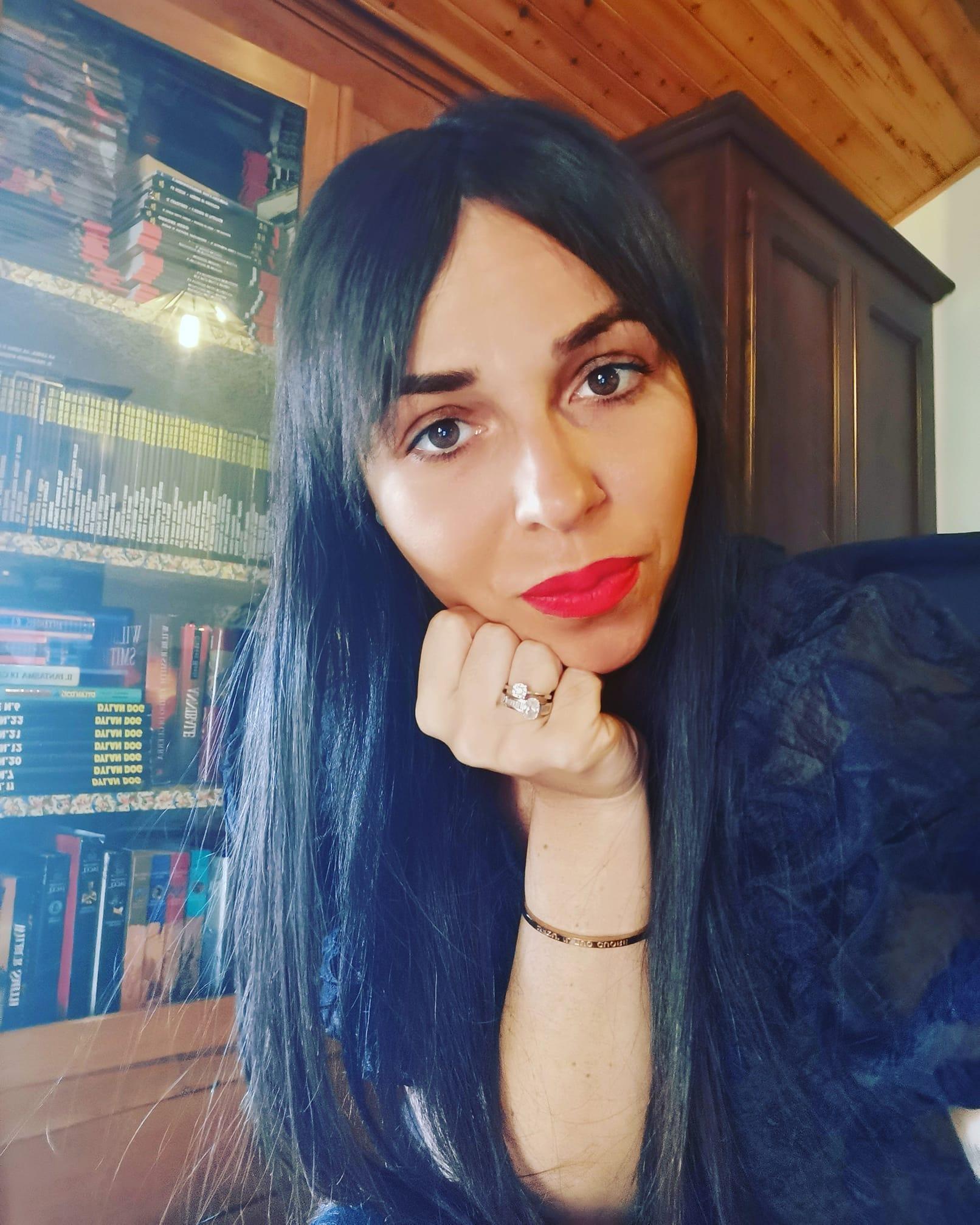 Scandiano, la ferma per chiederle un’informazione poi l’esibizionista le mostra i genitali