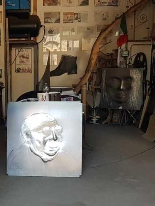 La storia dell'isola "scolpita" nel ferro