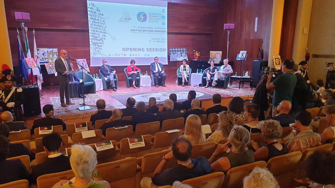 La ministra Cartabia a Sassari: «La giustizia riparativa è una nuova cultura che deve permeare il sistema giuridico tradizionale» 