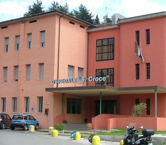 L’Asl: cardiologia a Castelnovo non chiuderà. Ma le proteste non si placano 