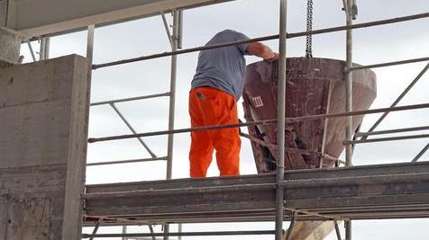 Bonus edilizi, in Toscana centinaia di frodi: tutti i modi in cui viene truffato lo Stato