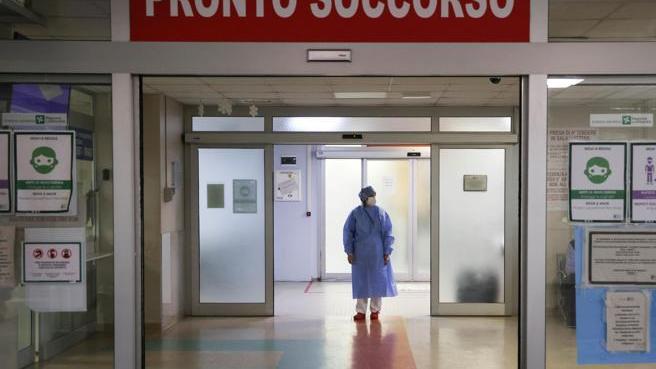 Caldo record, boom di malori in Toscana: si intasano gli ospedali