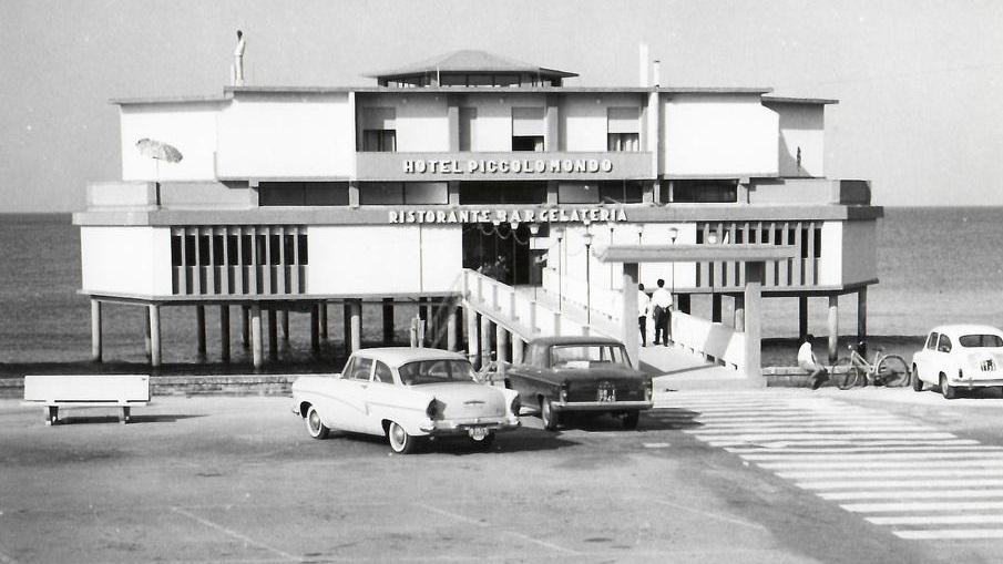 Piccolo Mondo, simbolo della Follonica ruggente, compie 60 anni