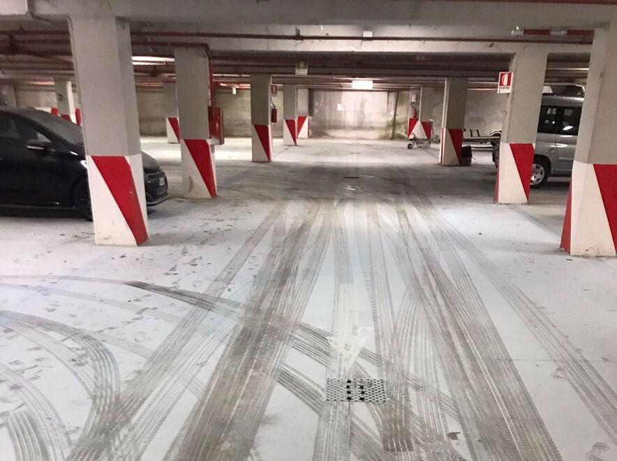 Vandali nel park di Sant’Ilario: sette estintori svuotati nella notte