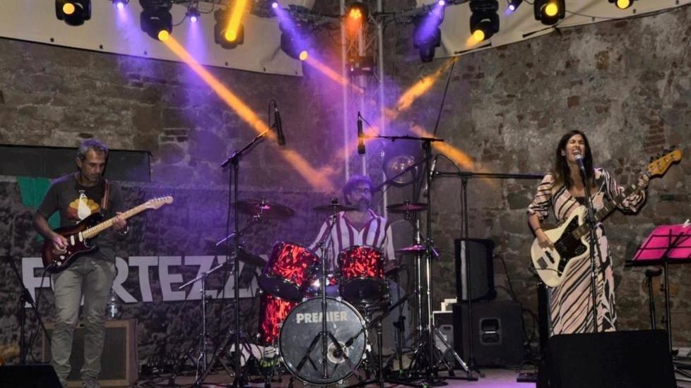 I Manifè di scena in Fortezza in un concerto di qualche tempo fa: di scena Massimo Provinciali, Nicoletta Solinas e Federico Onida