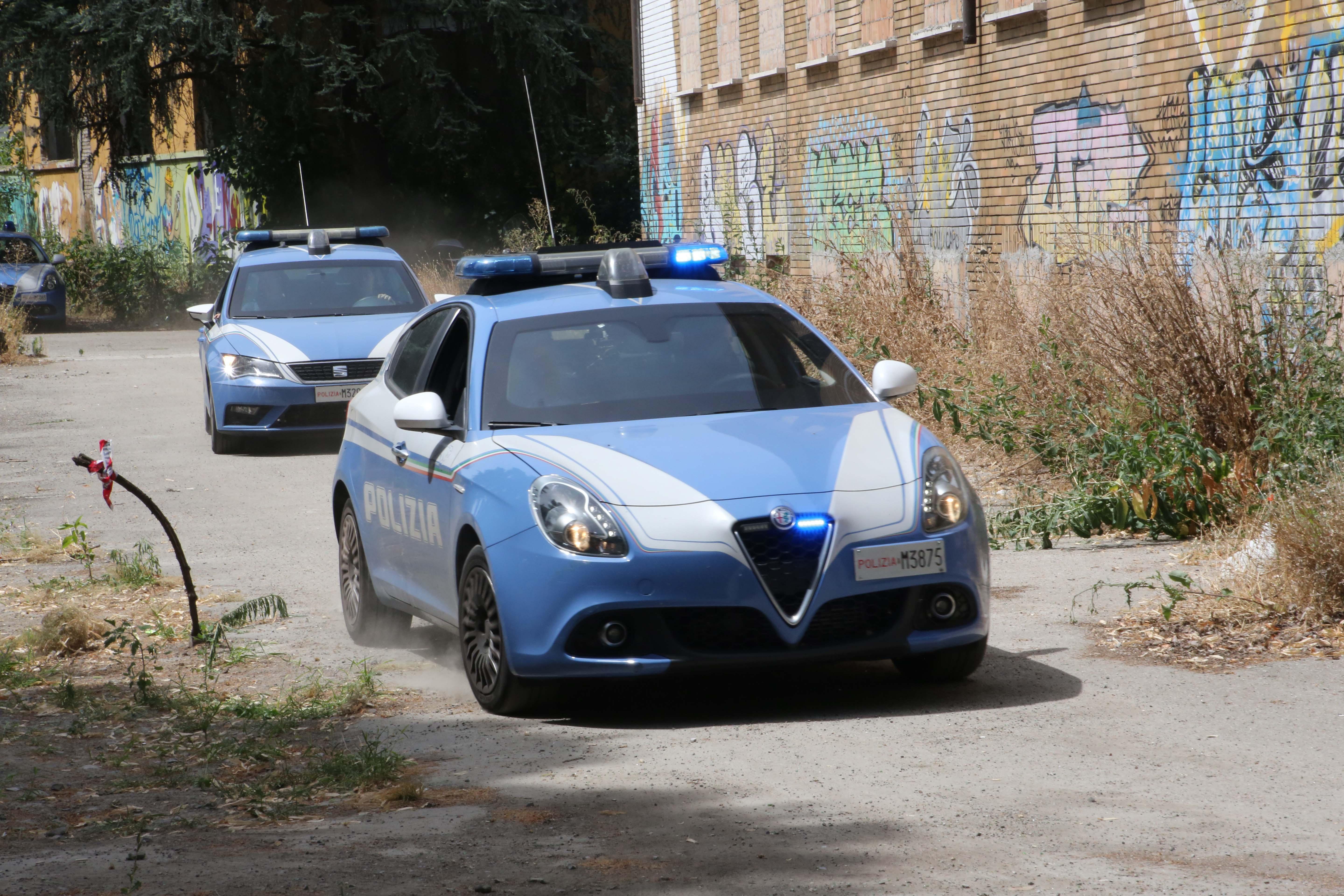 Reggio Emilia, scoperta una "casa chiusa" vicino a via Emilia Ospizio: denunciata una cinese