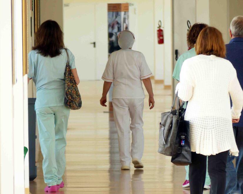 Sant’Anna, iniezione di personale: entrano infermieri, oss e ostetriche 