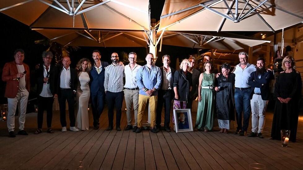 I promotori dell’iniziativa insieme ai premiati
