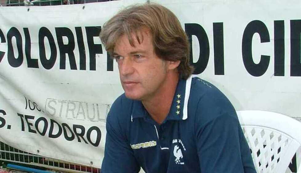 Tamponi sulla panchina della Nuorese