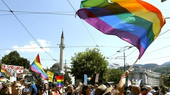 Bosnia: Gay Pride a Sarajevo, festa e musica